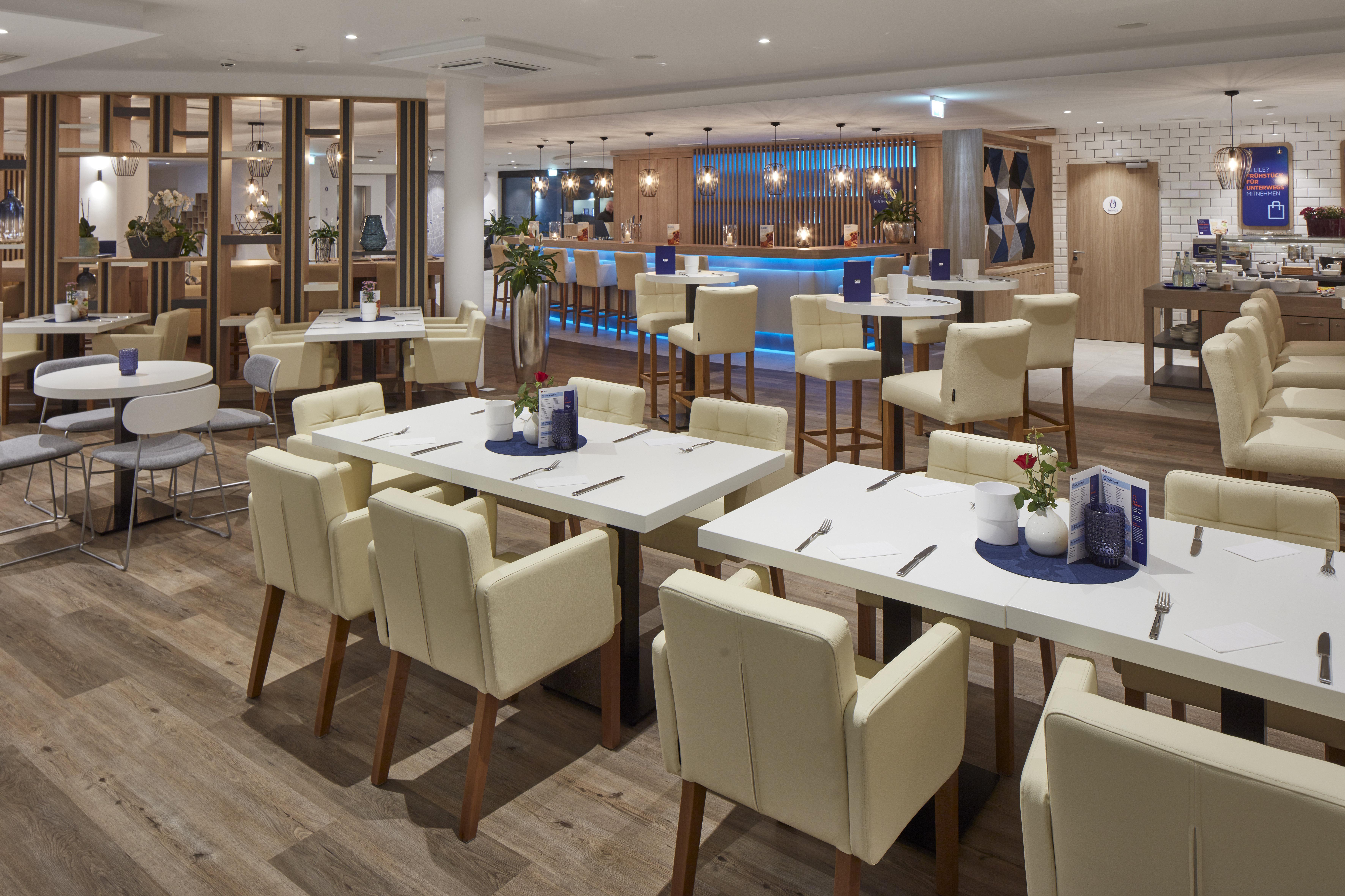 Holiday Inn Express - Merzig By Ihg Exterior foto