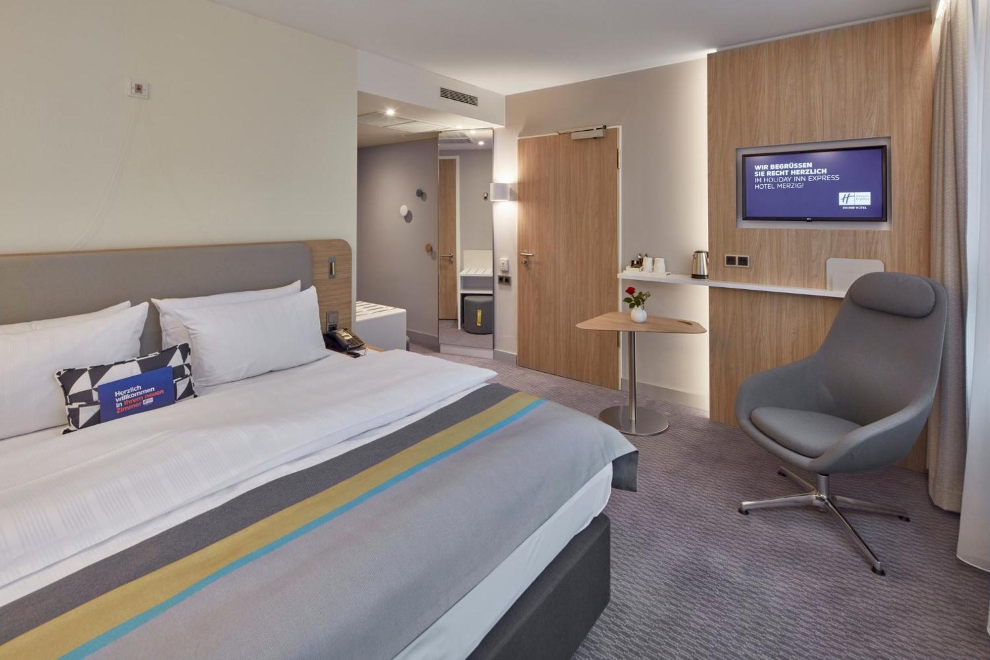 Holiday Inn Express - Merzig By Ihg Exterior foto